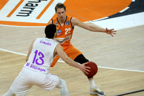 贯的训练和 贯的训练和