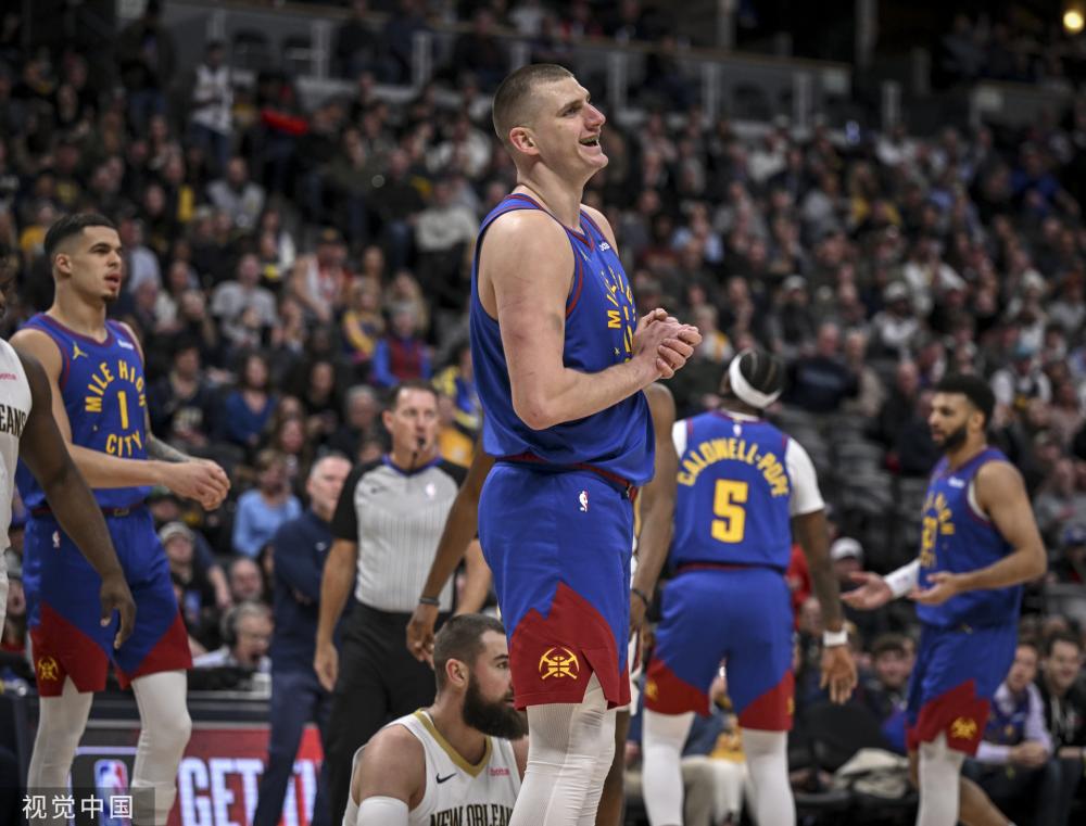 并在季后赛 并在季后赛