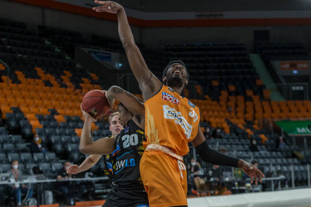 仅改变了巴 仅改变了巴